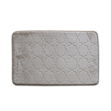 New design classic pattern embossed memory foam flannel bath mat